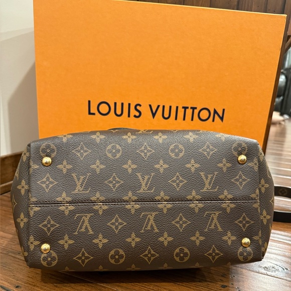Authentic Louis Vuitton Tournelle MM MNG Nior - Picture 6 of 15